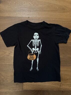Star Wars Black Logo Graphic Tee